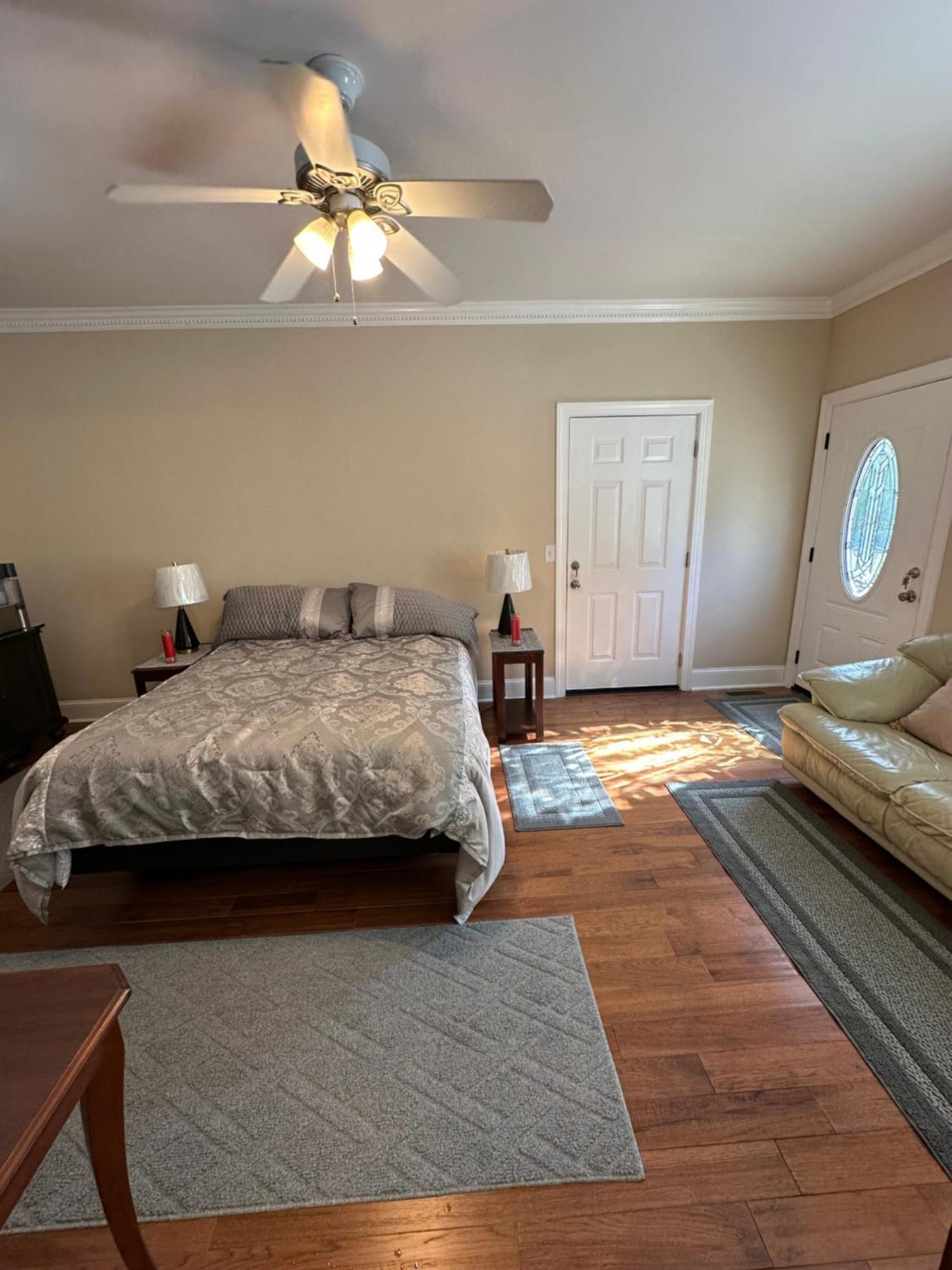 Moorefield Suites Greensboro East McLeansville Bagian luar foto